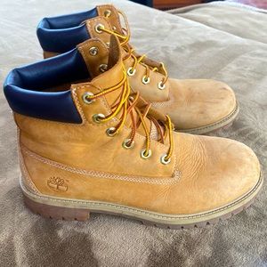 Men’s size 7 Timberland Work Boots - Tan Color